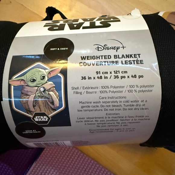 New! Disney Star Wars Weighted Blanket - 5lbs - Picture 2 of 2
